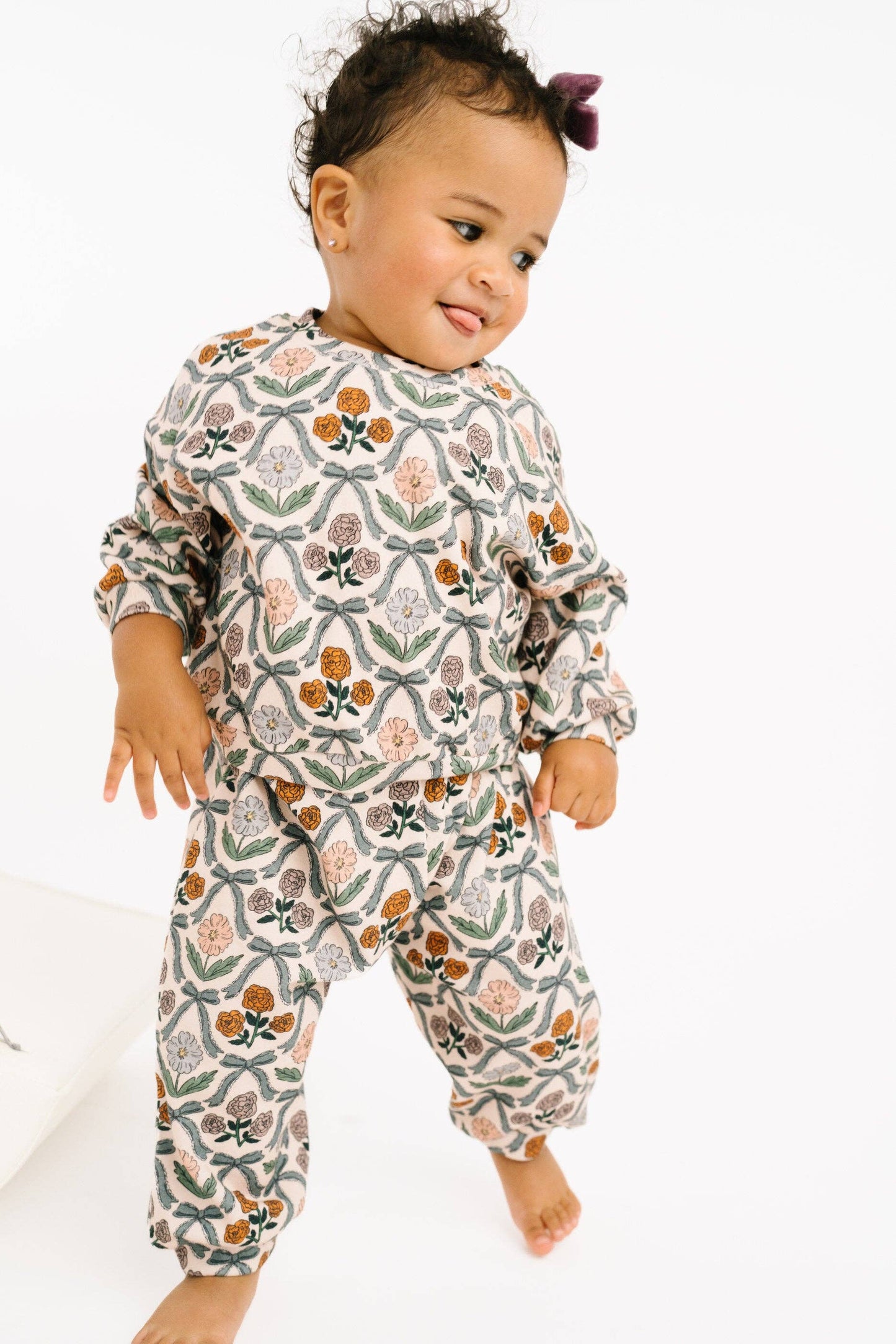 Cottage Bow Sweatsuit