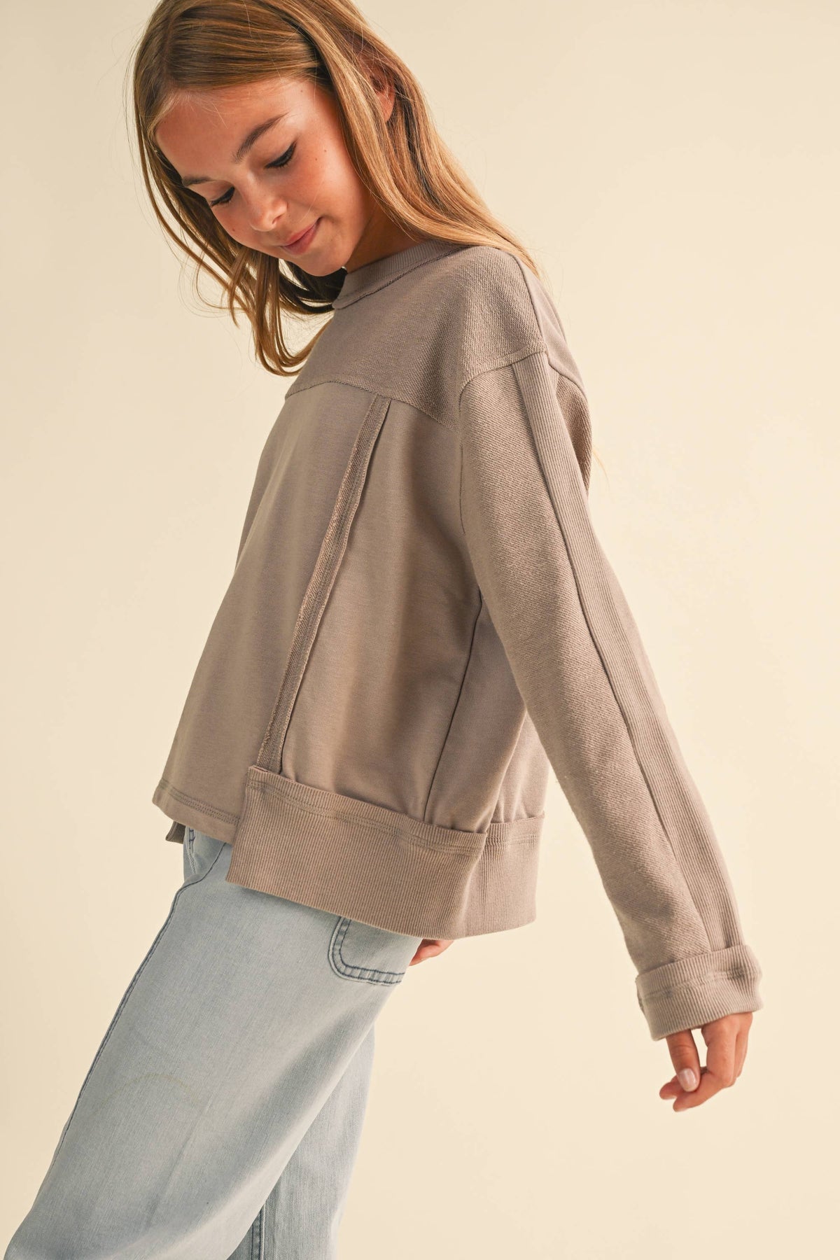 Silvia Crewneck