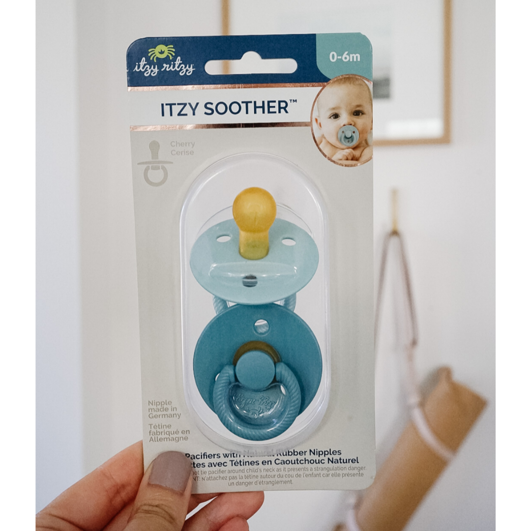 Itzy Soother Pacifier Set