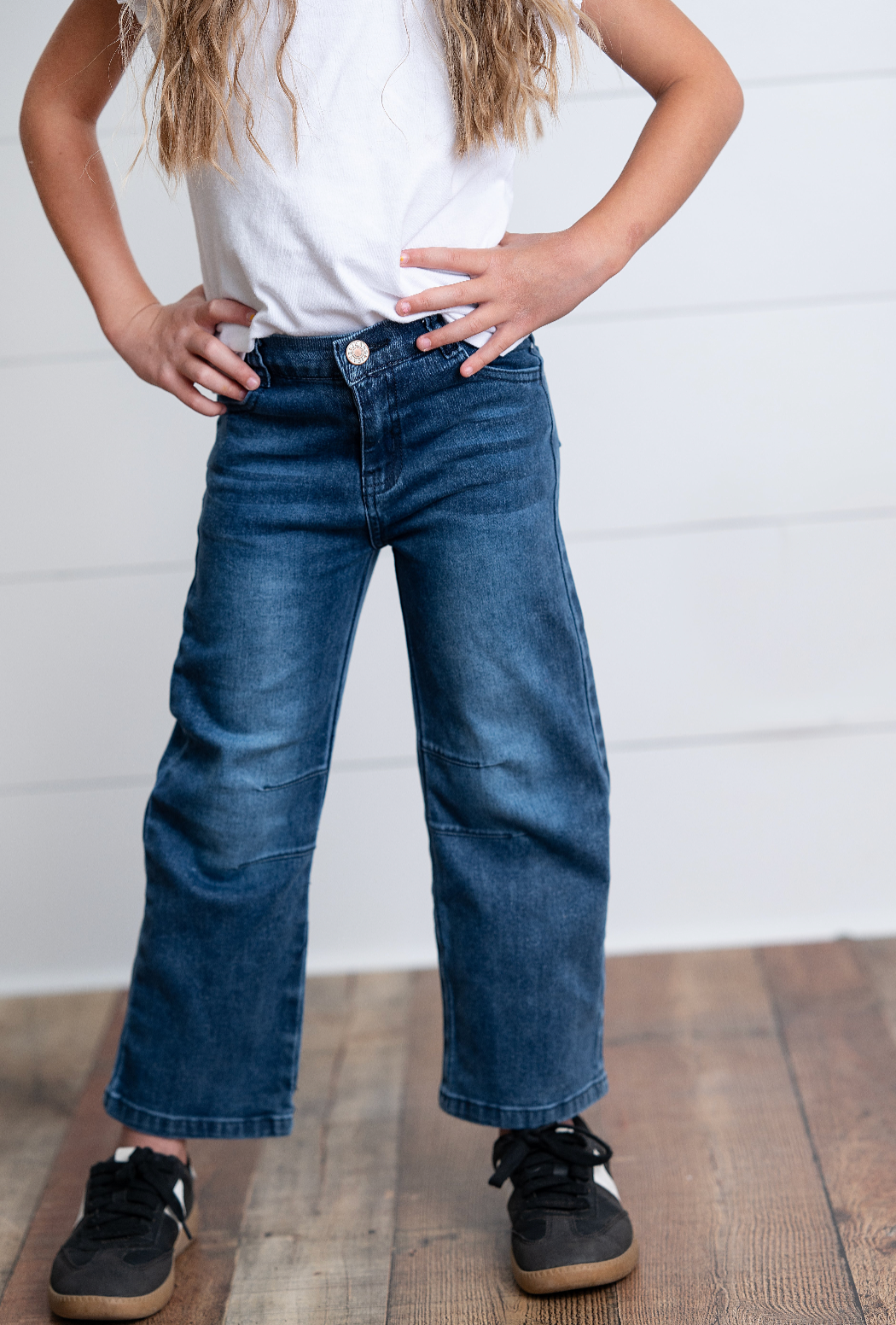 Medium Wash Barrel Jean