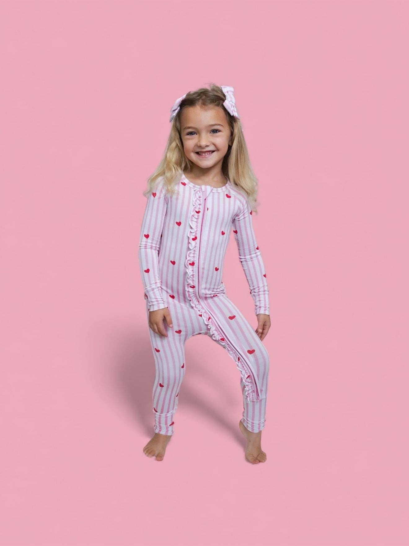 SWEETHEART DREAM RUFFLE ZIPPY