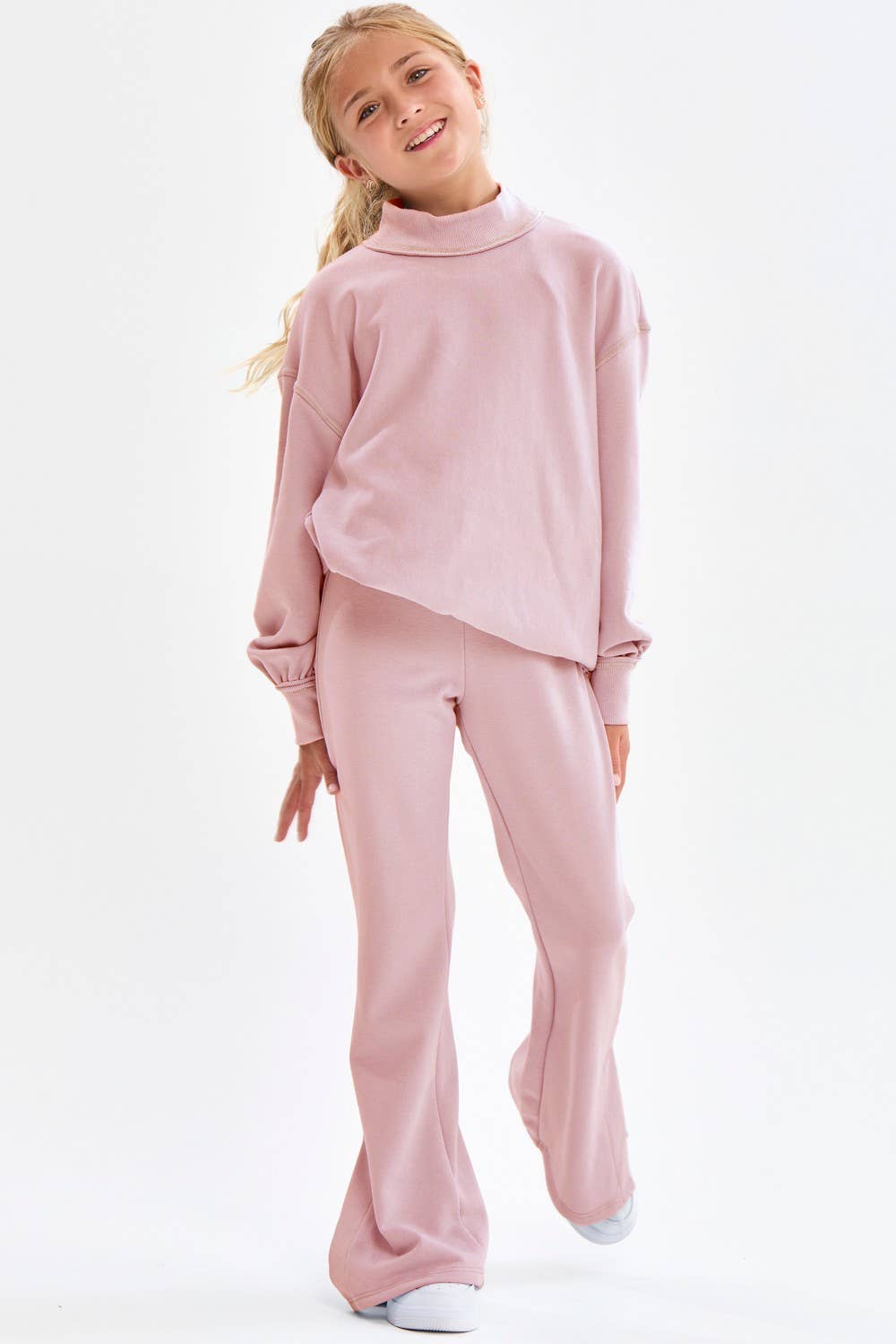 Lila Comfy Mockneck
