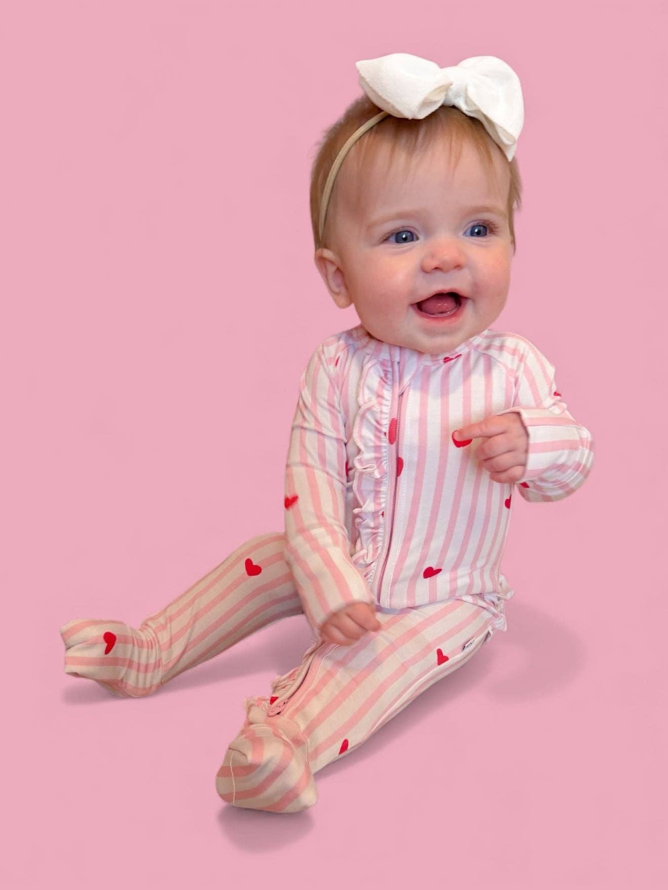 SWEETHEART DREAM RUFFLE ZIPPY