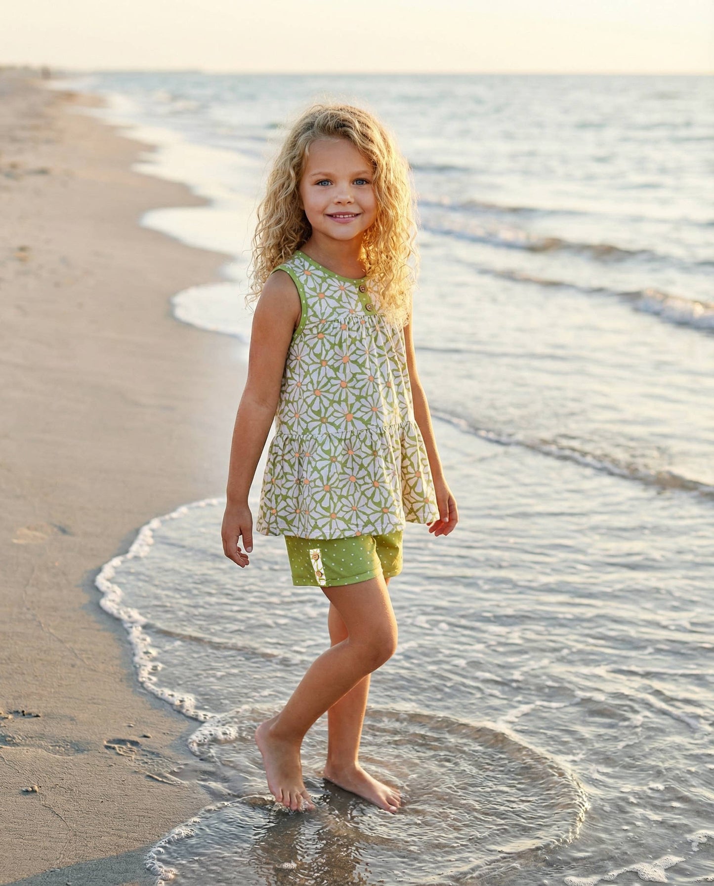 Green Daisy Short Set