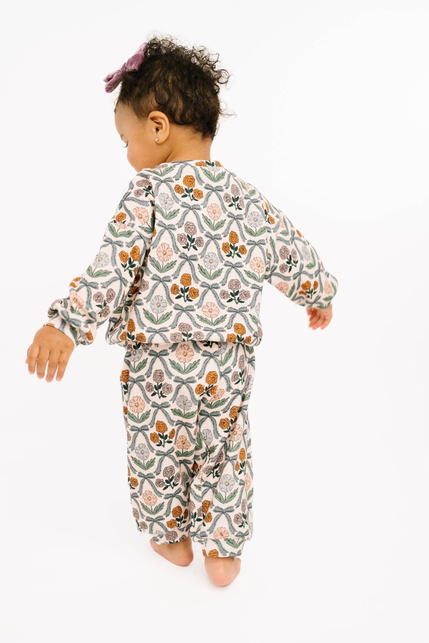 Cottage Bow Sweatsuit