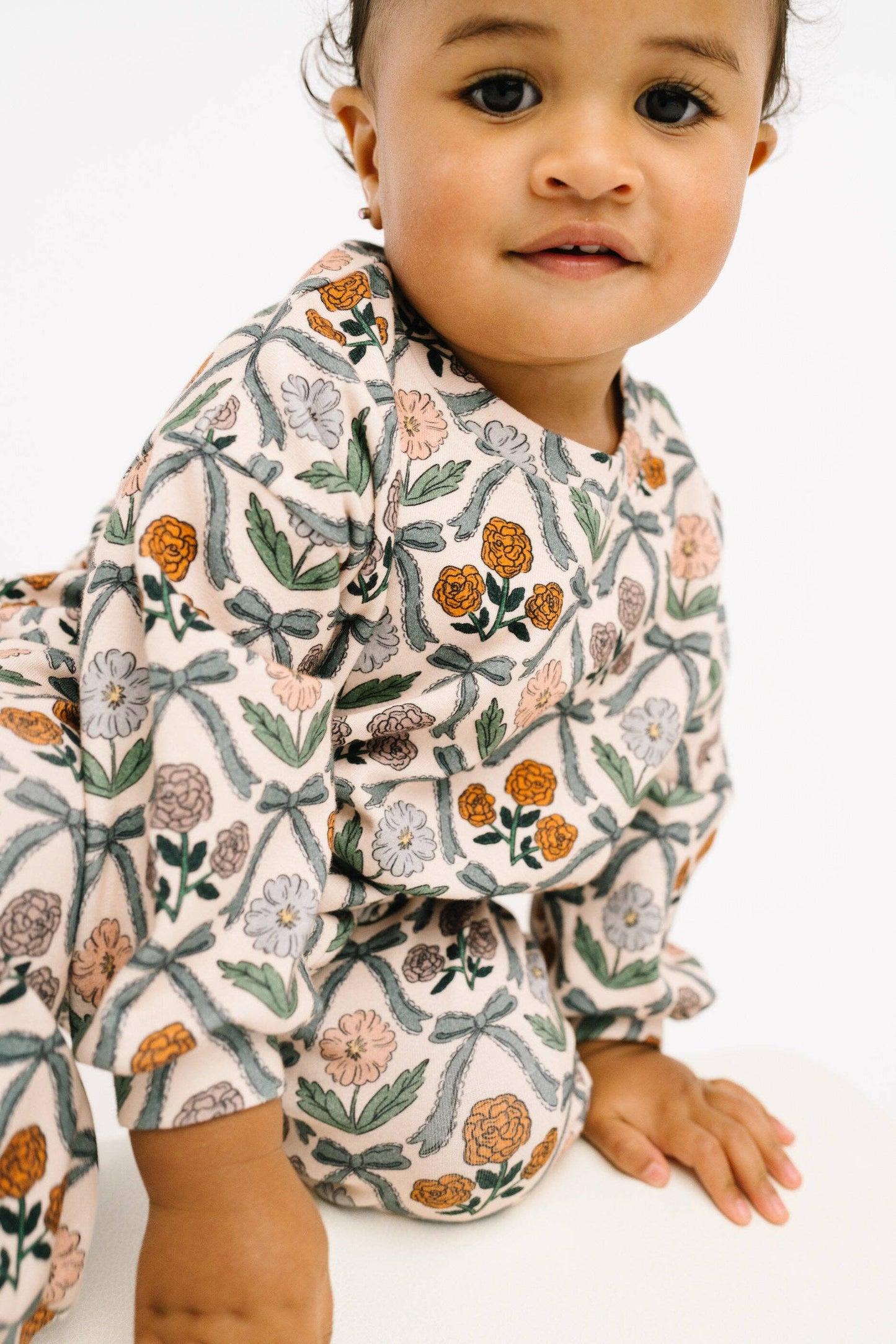 Cottage Bow Sweatsuit