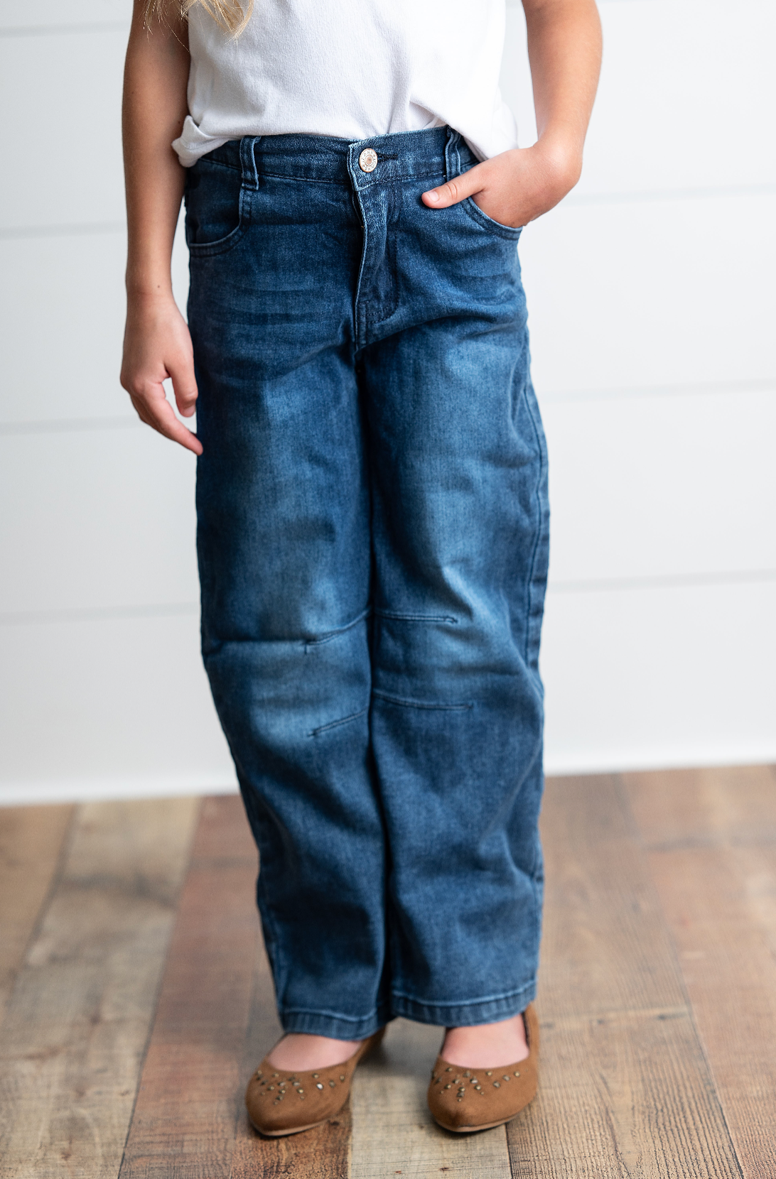 Medium Wash Barrel Jean